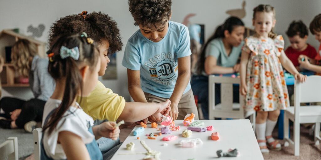 Oposiciones para Maestros de Audición y Lenguaje en Madrid 2026